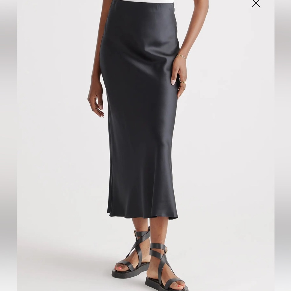 Quince sill skirt